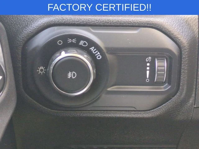 Used 2023 Yellow Jeep Sport S image 16