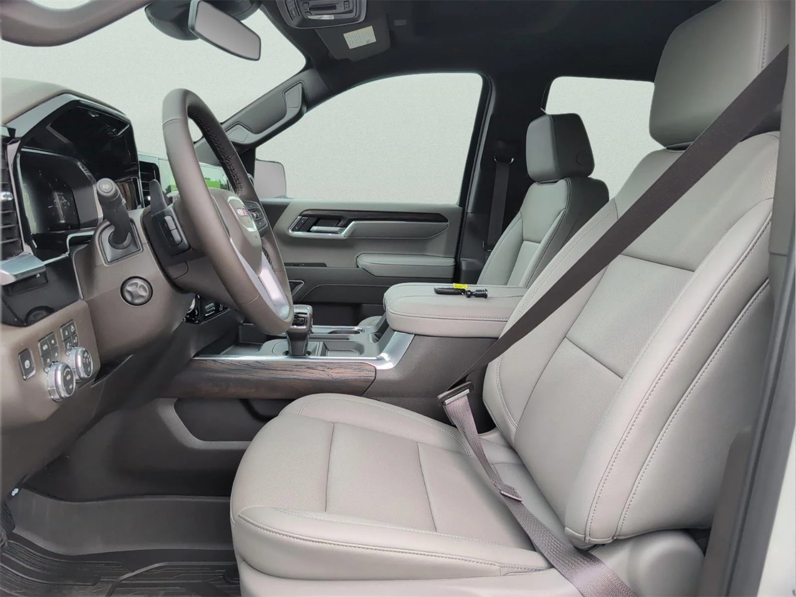 New 2026 Summit White GMC SLT image 30