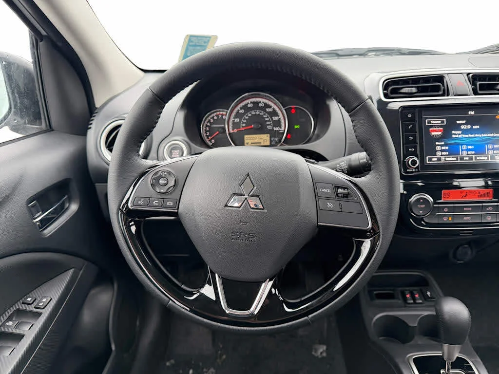 New 2024 White Diamond Mitsubishi LE image 13