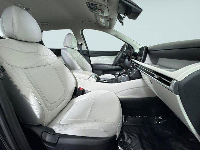 New 2026 Black Hyundai SE AWD image 8