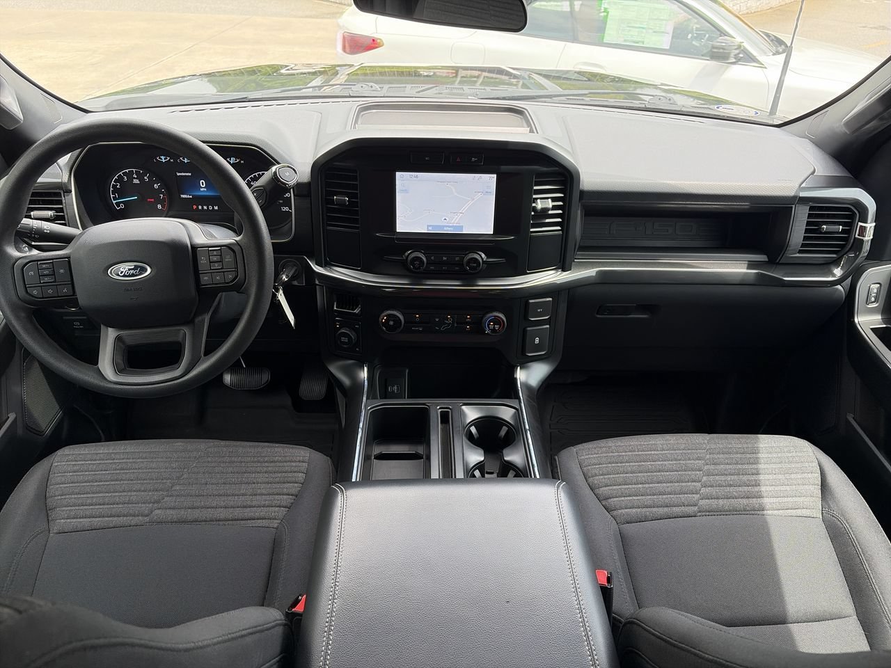 Used 2022 Agate Black Metallic Ford LARIAT image 27