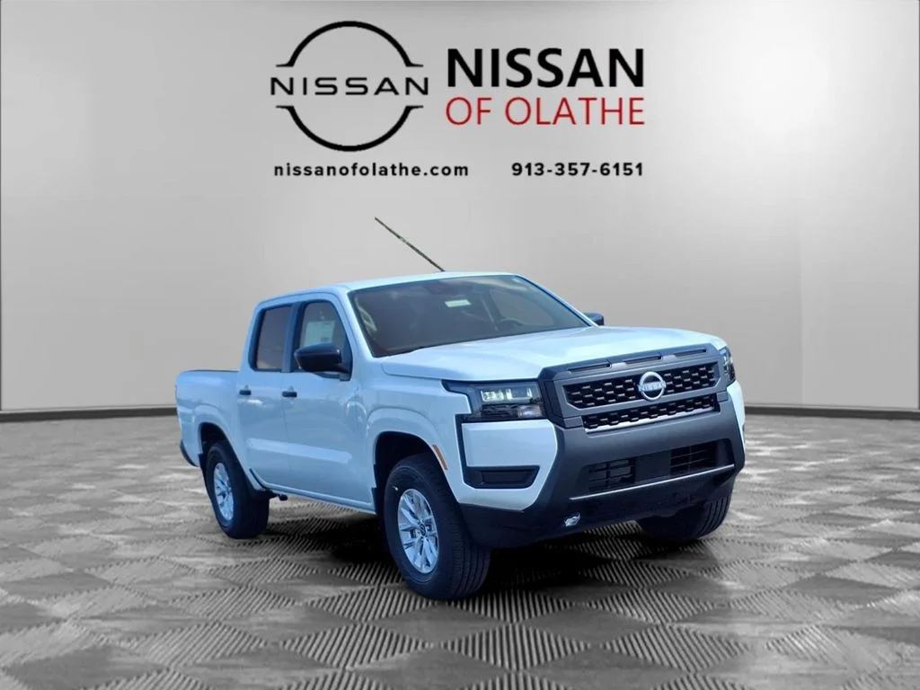 New 2026 Glacier White Nissan Crew Cab S image 26