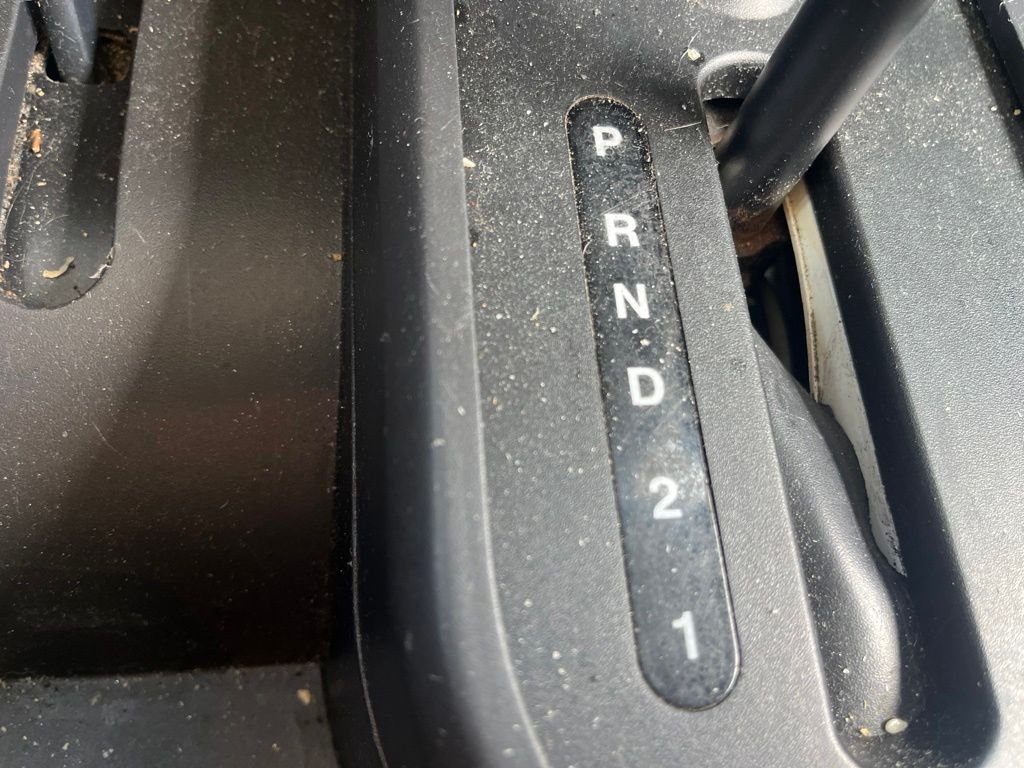 Used 2008 Silver Jeep Unlimited Sahara image 19
