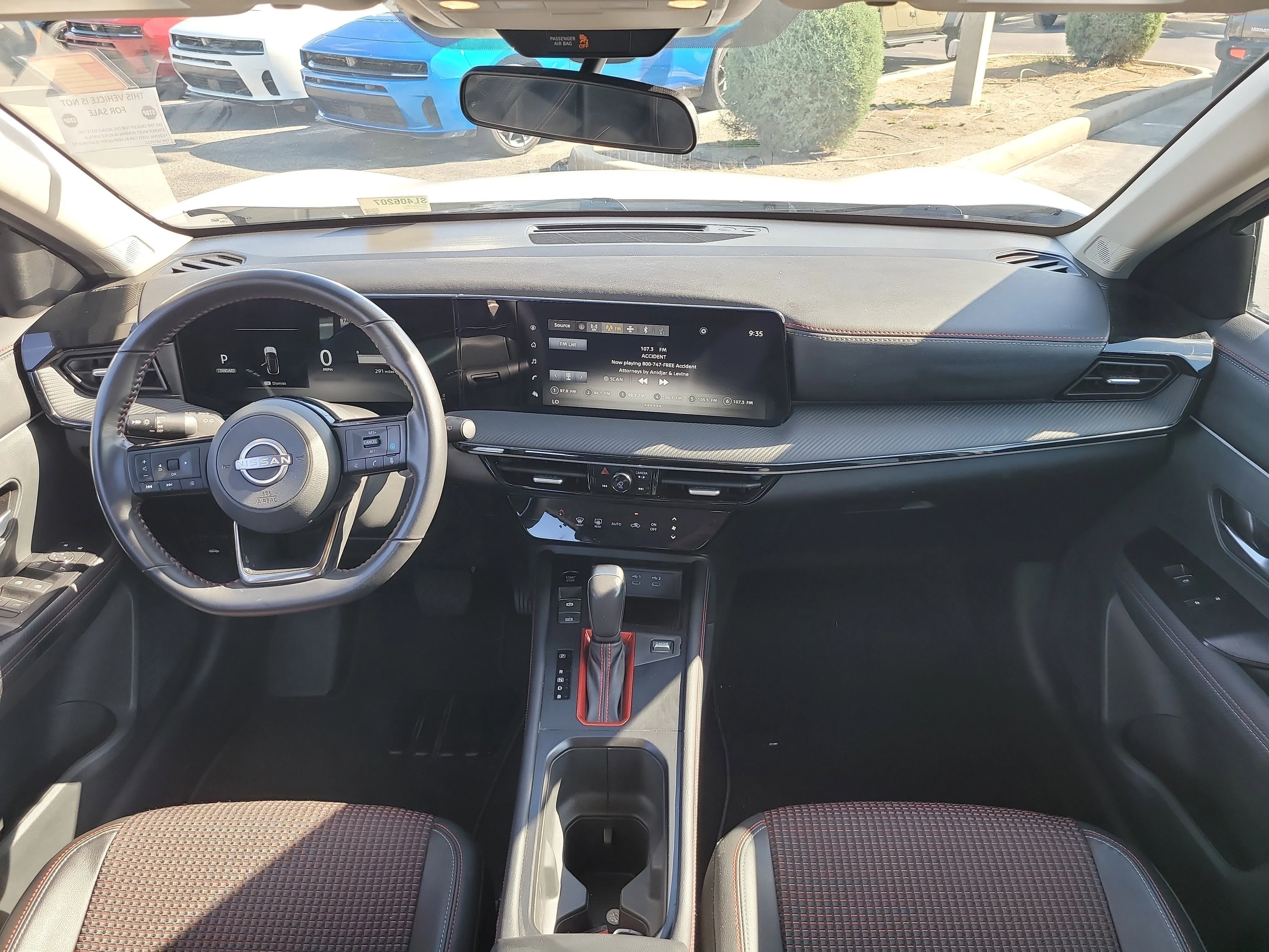 Used 2025 Aspen White Tricoat Nissan SR image 12