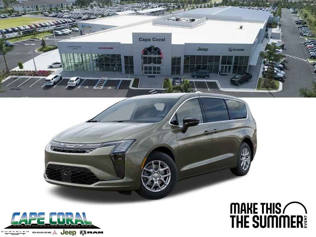 2027 Chrysler Pacifica Select's photo