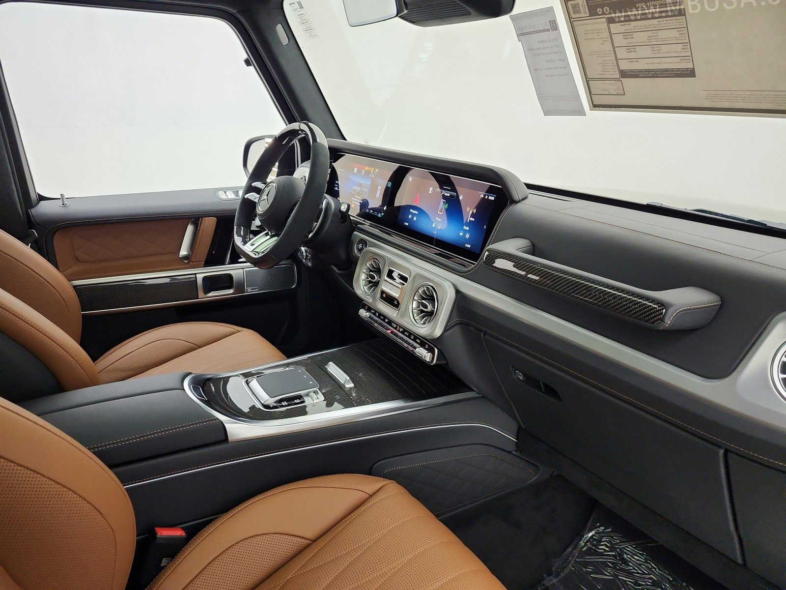 New 2027 MANUFAKTUR Night Black Magno Mercedes-Benz AMG® G 63 SUV image 15