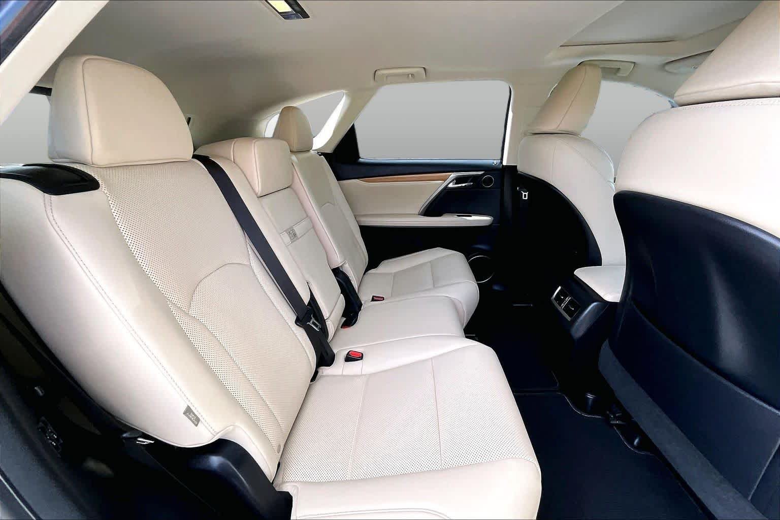 Used 2022 Eminent White Pearl Lexus  image 20