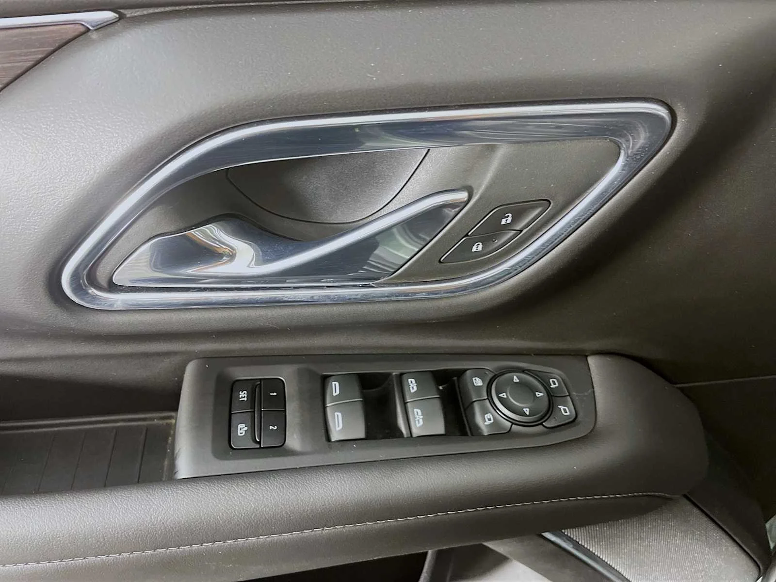 Used 2023 Silver Sage Metallic Chevrolet LT image 16