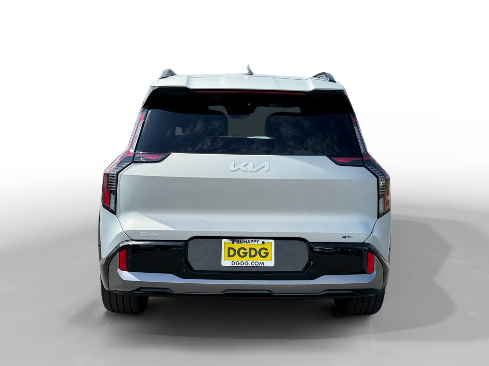 Used 2024 Ivory Kia GT-Line image 4