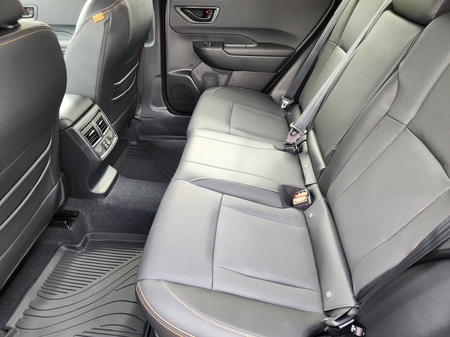 New 2026 ICE SILVER METALLIC Subaru Wilderness image 24