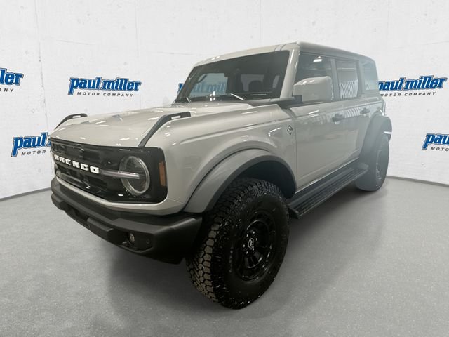 New 2026 White Ford Outer Banks image 1