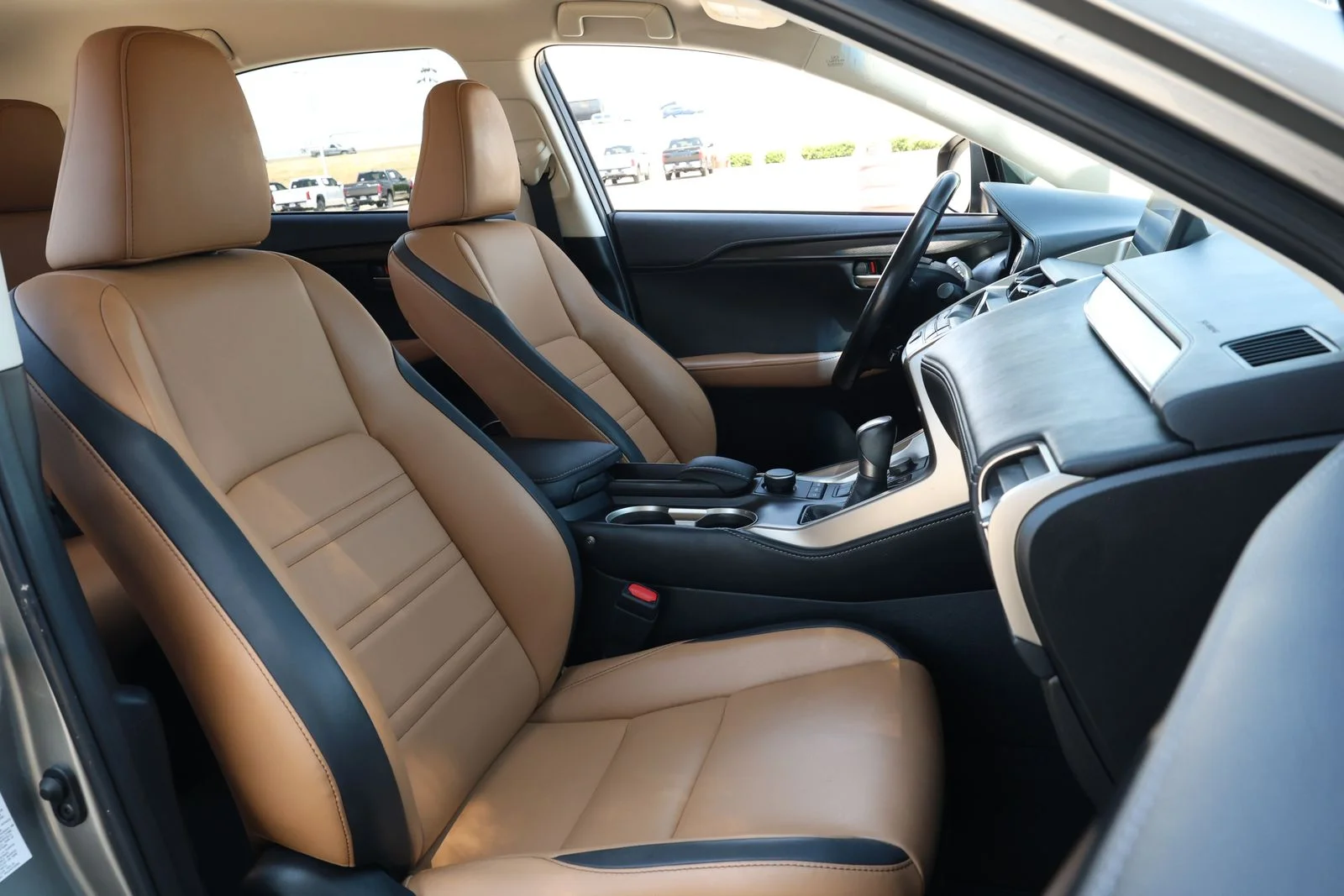 Used 2016 Silver Lexus 200t image 28