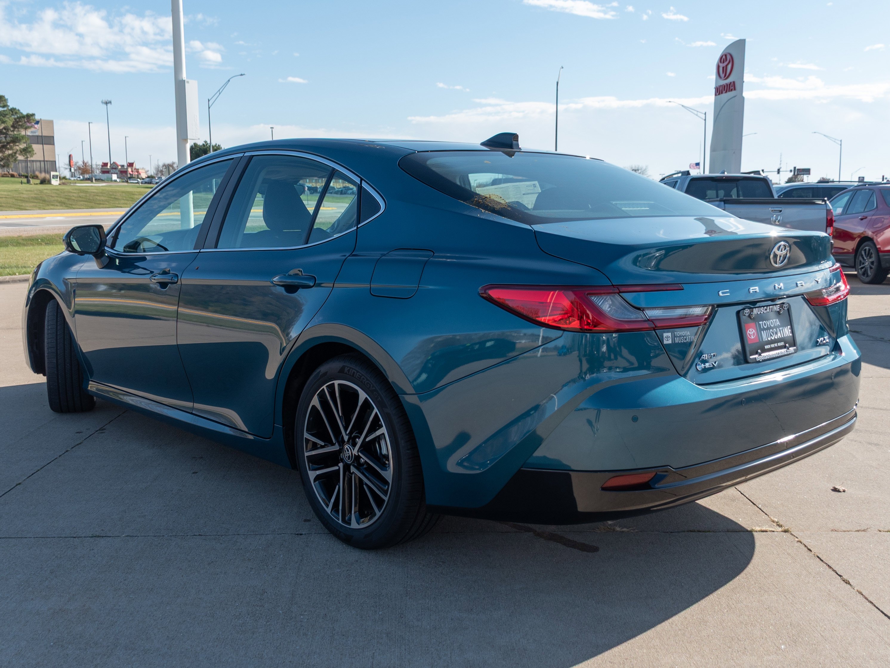 New 2026 Ocean Gem Toyota  XLE AWD image 19