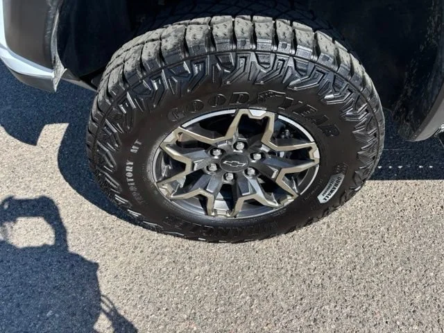 Certified Used 2024 Summit White Chevrolet ZR2 image 10