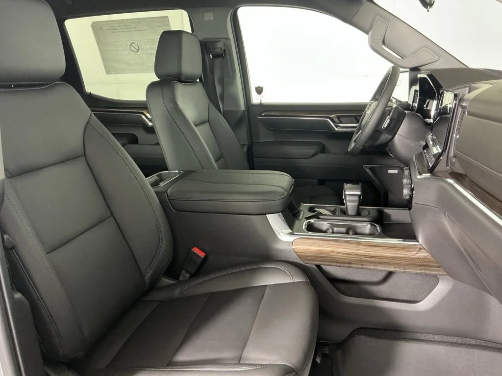New 2026 Sterling Gray Metallic Chevrolet LT Trail Boss image 10