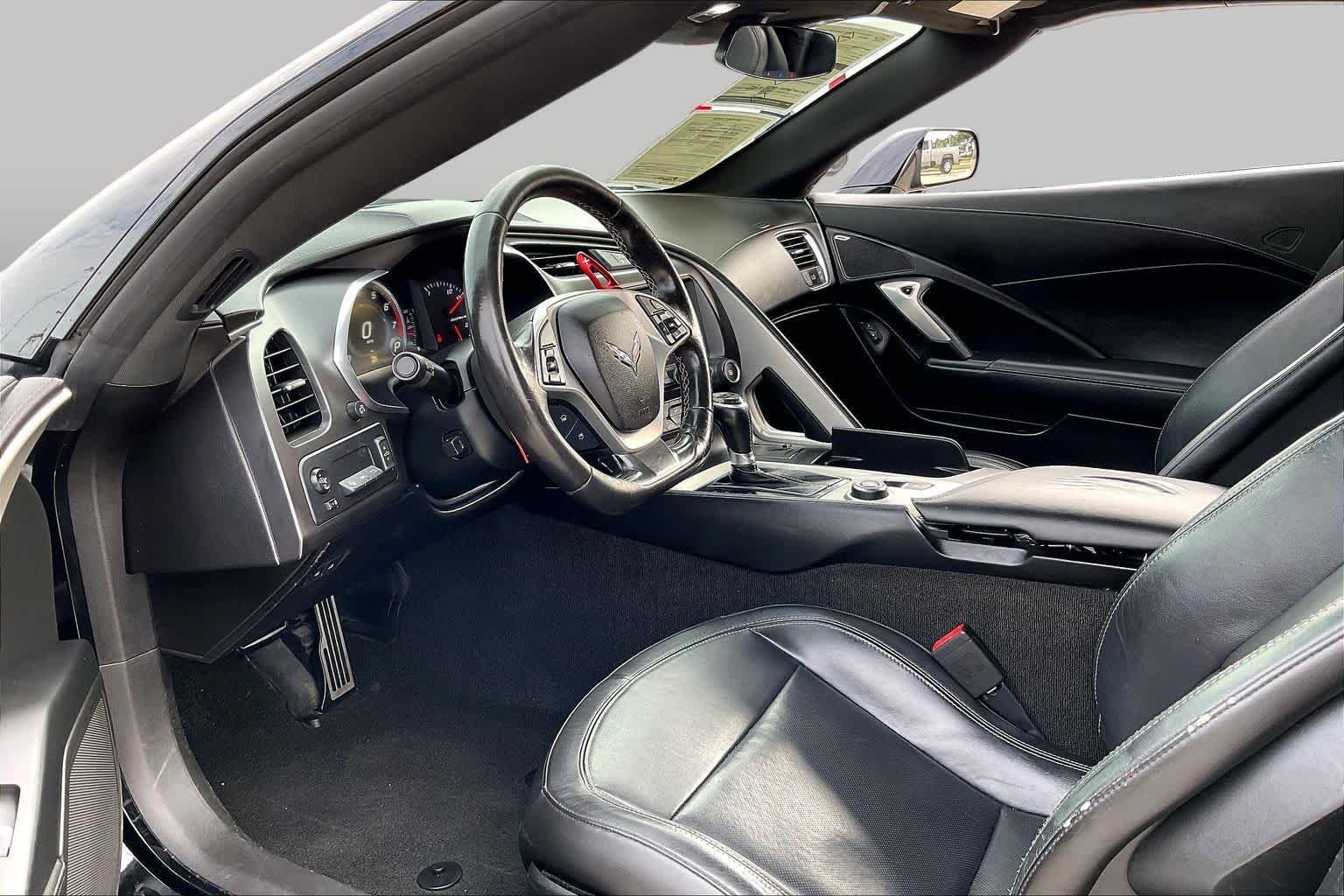 Used 2018 Black Chevrolet 2LT image 14