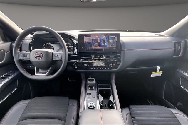 New 2026 Boulder Gray Pearl / Super Black Two-tone Nissan Rock Creek® image 5