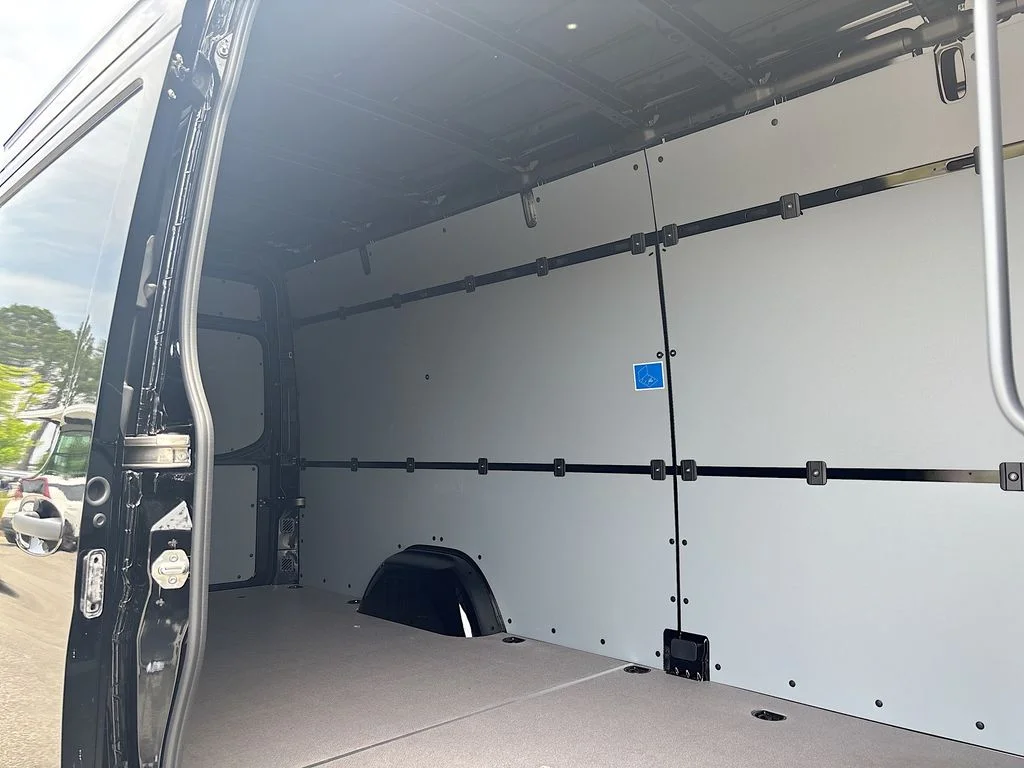 New 2026  Mercedes-Benz Cargo 170 WB image 17