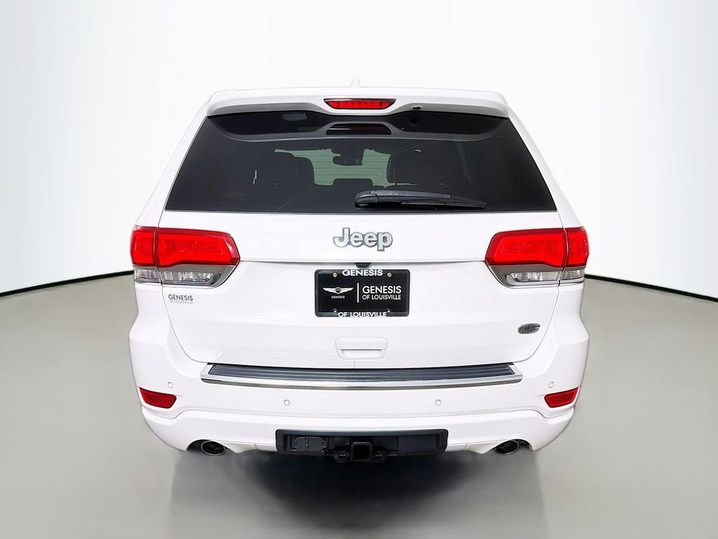 Used 2019 Ivory 3-Coat Jeep Overland image 6