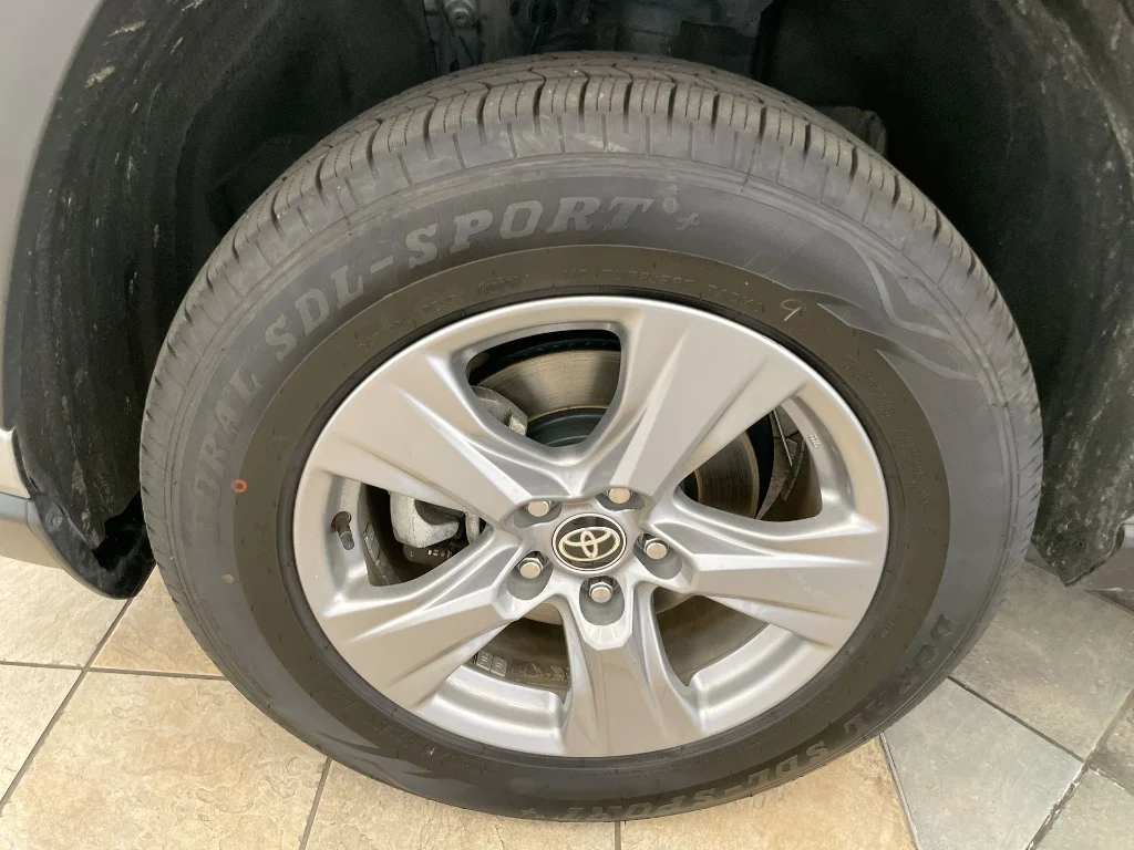 Used 2022 Silver Sky Metallic Toyota XLE image 34