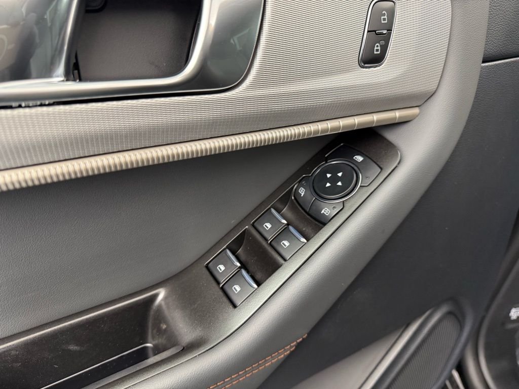 New 2026 Agate Black Metallic Ford Active image 24