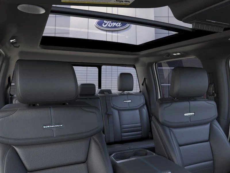 New 2026 Star White Metallic Tri-Coat Ford Platinum image 22
