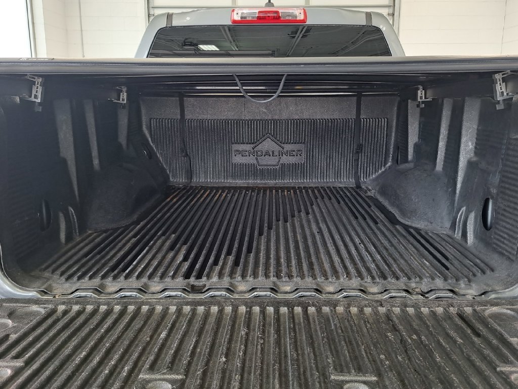 Used 2020 Gray Chevrolet LT image 29