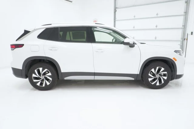 New 2026 Pure White Volkswagen S image 4