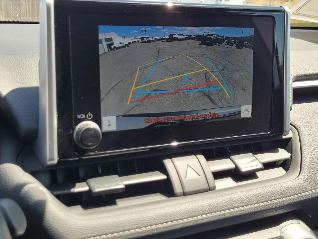 Used 2024  Toyota LE image 18