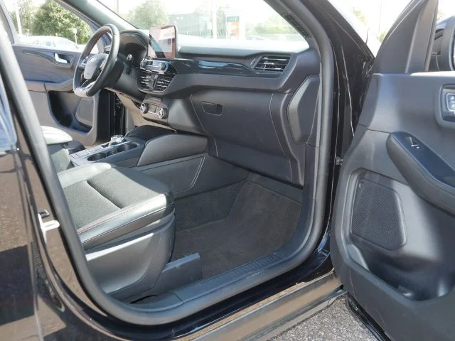 Used 2025 Black Metallic Ford ST-Line Select image 20