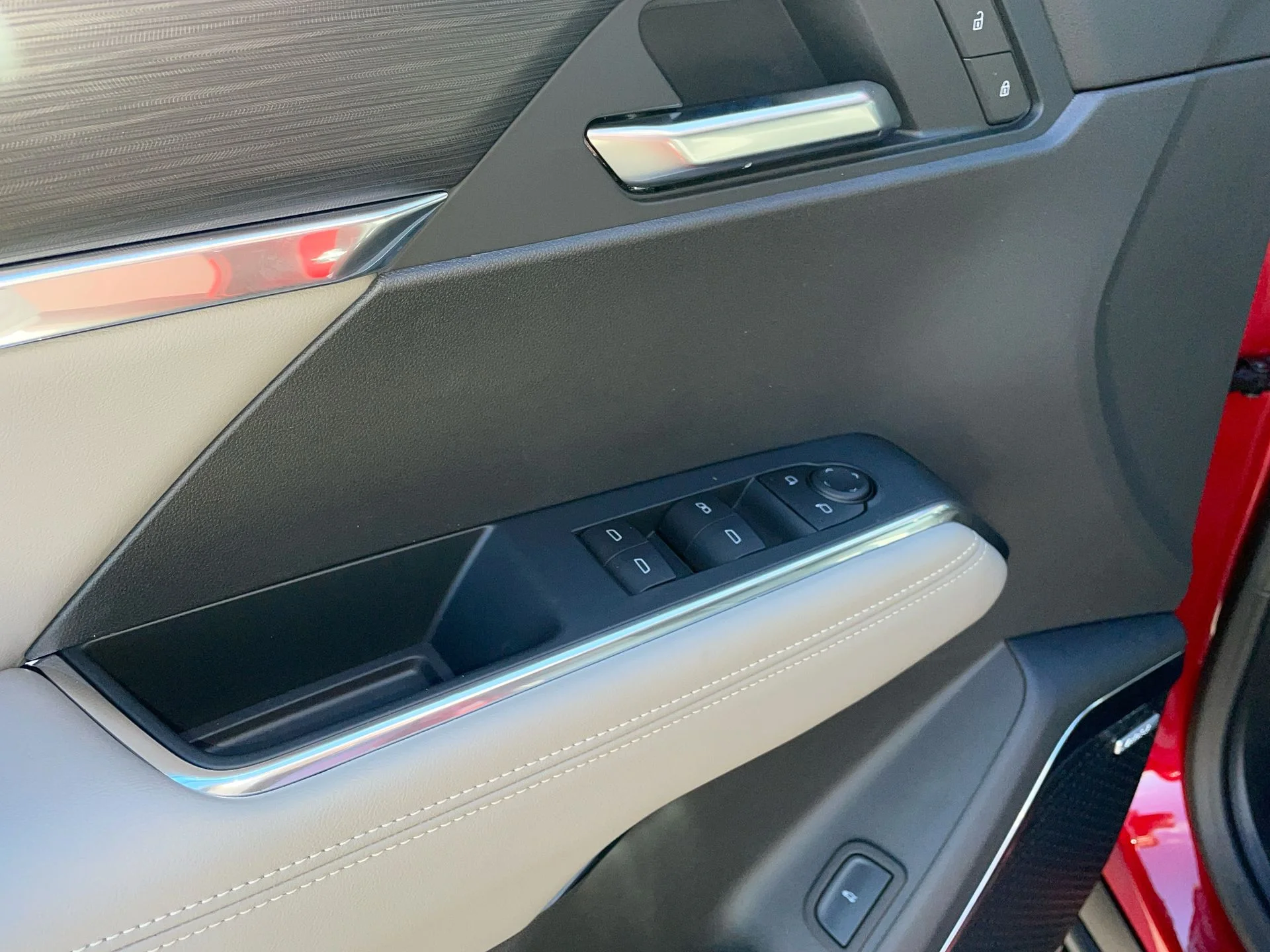 2026 GMC Acadia Elevation - Photo 47