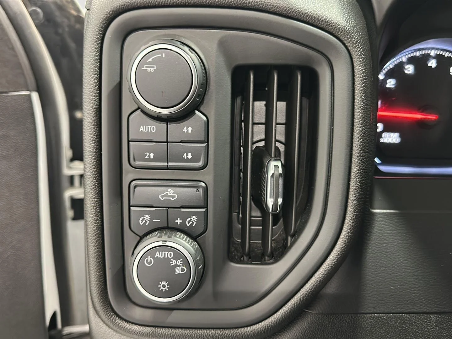 Used 2021 SUMMIT WHITE Chevrolet Custom Trail Boss image 16