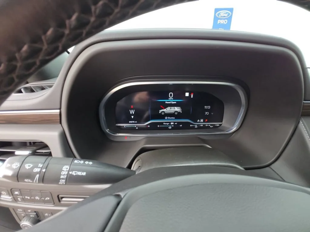 Used 2022 Auburn Metallic Chevrolet LT image 14