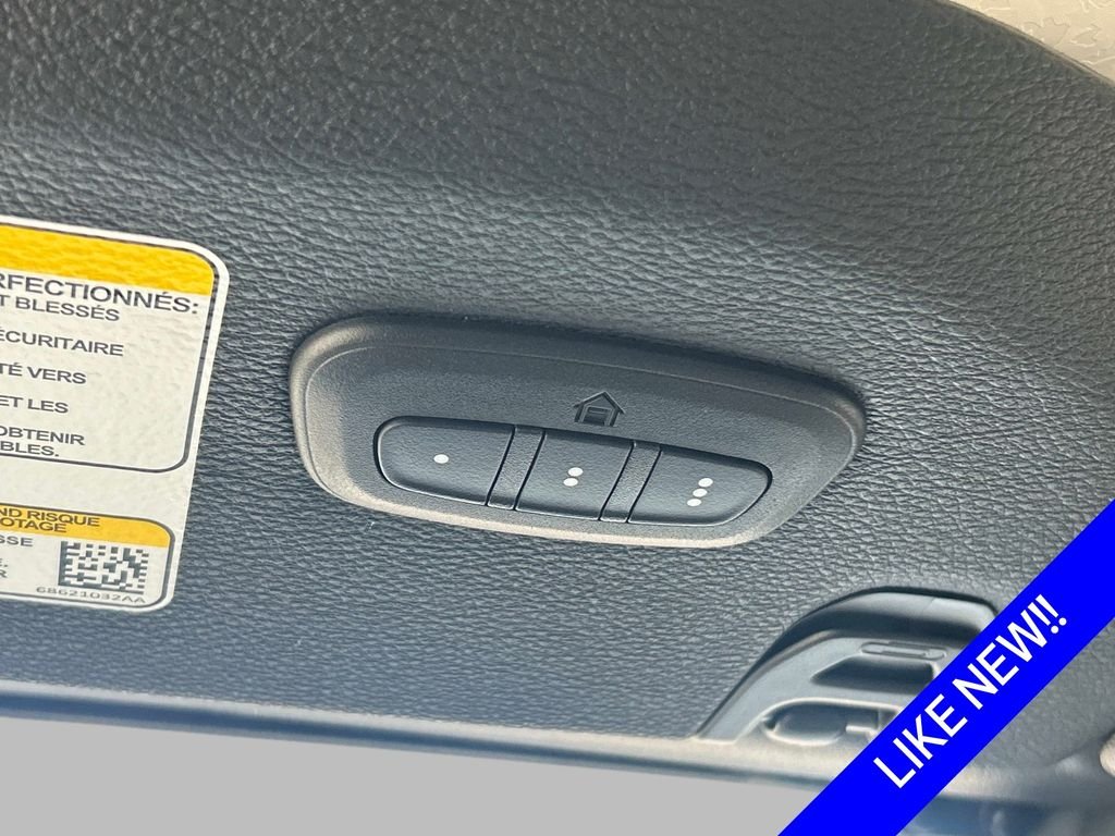 Used 2025 Gray Jeep Willys image 32