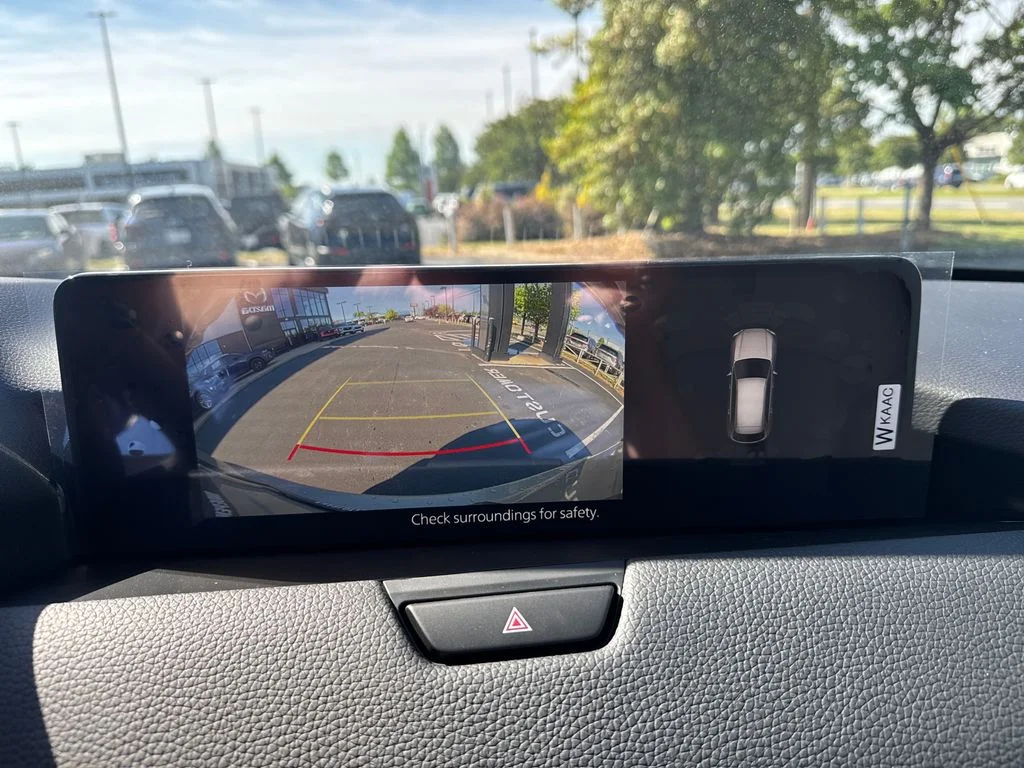 New 2026 Platinum Mazda 3.3 Turbo Preferred image 29