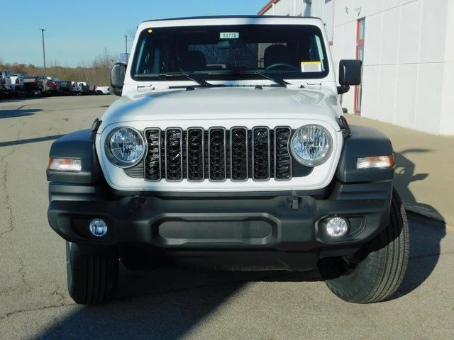 New 2026 Bright White Clear-Coat Exterior Paint Jeep Sport image 3