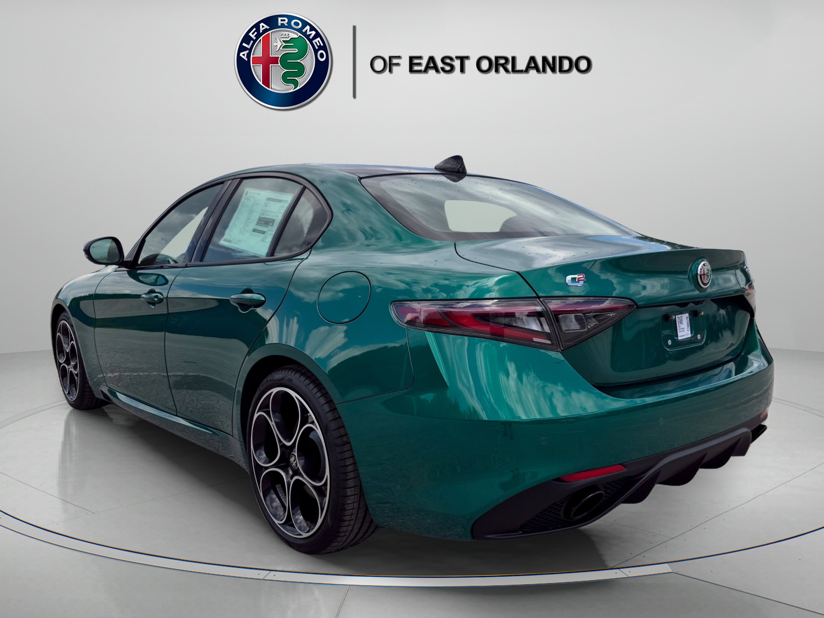 New 2026 Verde Fangio Metallic Alfa Romeo  image 5