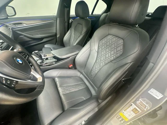 Used 2022 Gray BMW 540i xDrive image 14