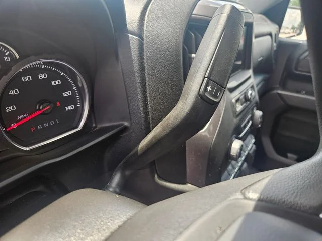 Used 2022 Silver Chevrolet Custom image 23