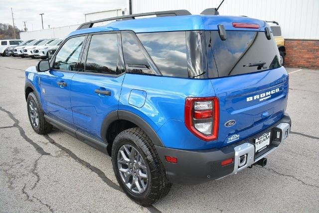 New 2025 Velocity Blue Metallic Ford Big Bend® image 4