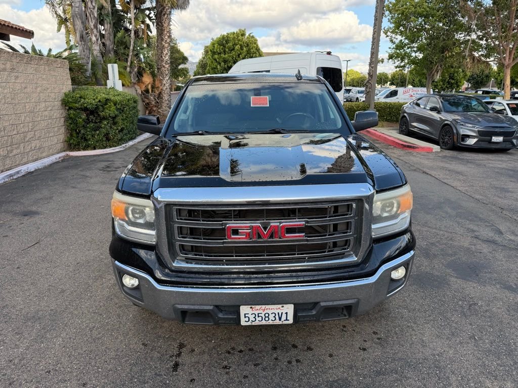 Used 2015 Black GMC SLE image 2