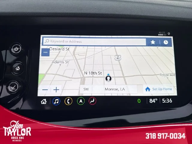 Used 2022 White Buick Avenir image 22