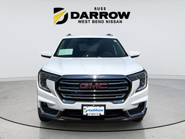 Used 2024 White GMC SLT image 8