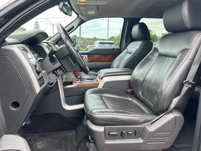 Used 2010  Ford XL image 26