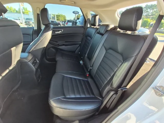 Used 2024 White Ford SEL image 29