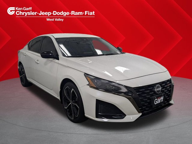 2023 Nissan Altima 2.5 SR
