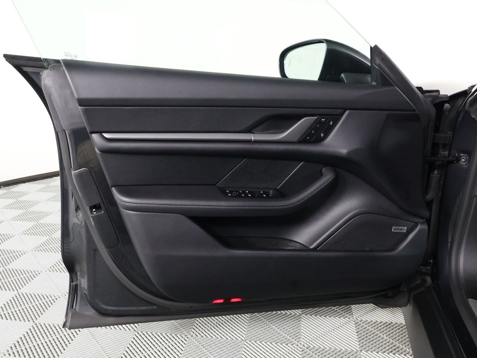Certified Used 2025 Volcano Gray Metallic Porsche  image 20