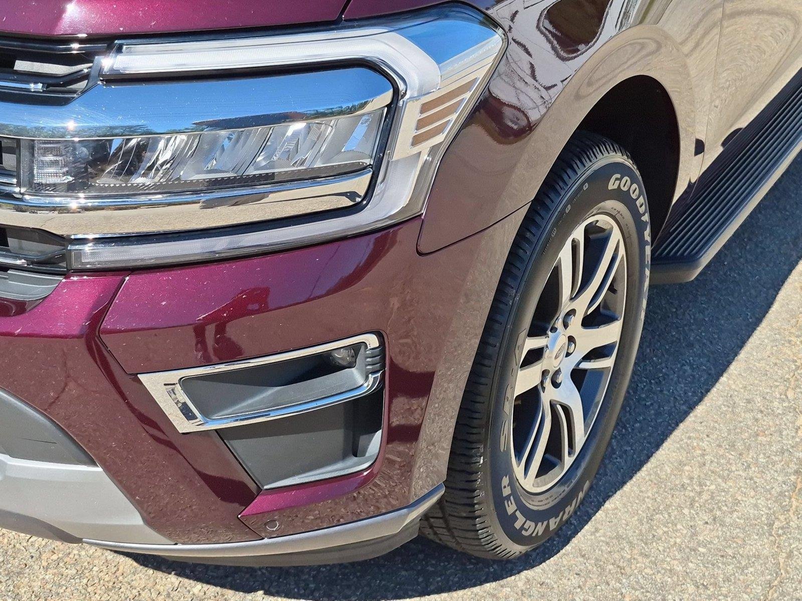 Used 2024 Jewel Red Metallic Tinted Clearcoat Ford Limited image 9