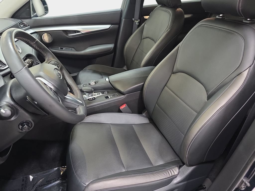 Used 2019 Hermosa Blue INFINITI ESSENTIAL image 13