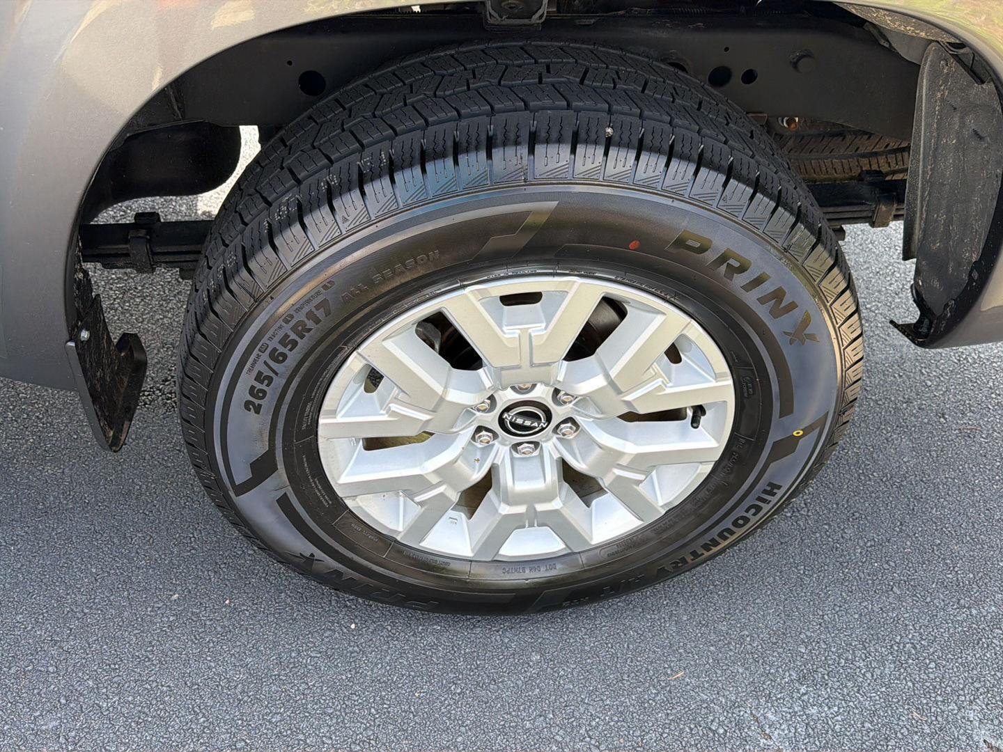Used 2022 Gun Metallic Nissan SV image 36